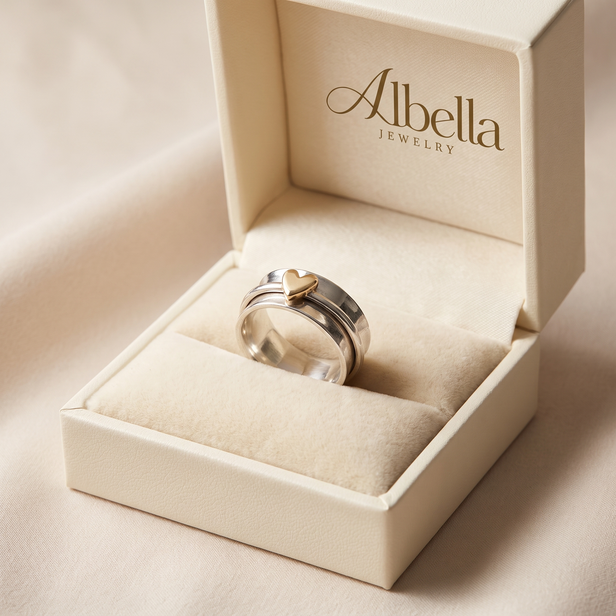 Vintage Silver Ring with Gold Heart in Albella Jewelry gift box