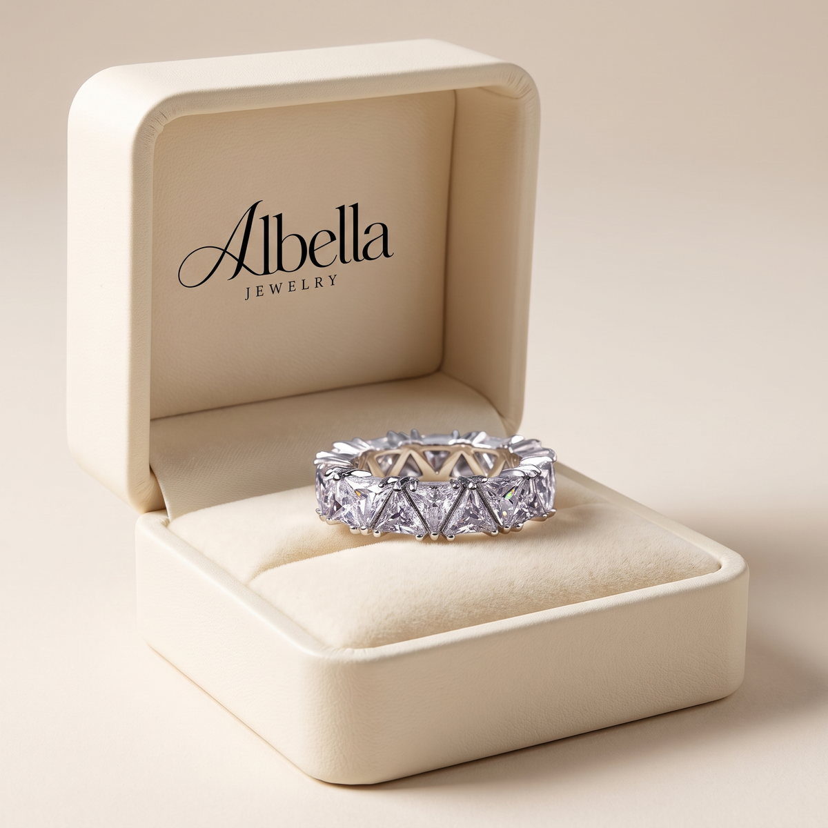 Vintage Triangle Stone Ring in Albella Jewelry gift box
