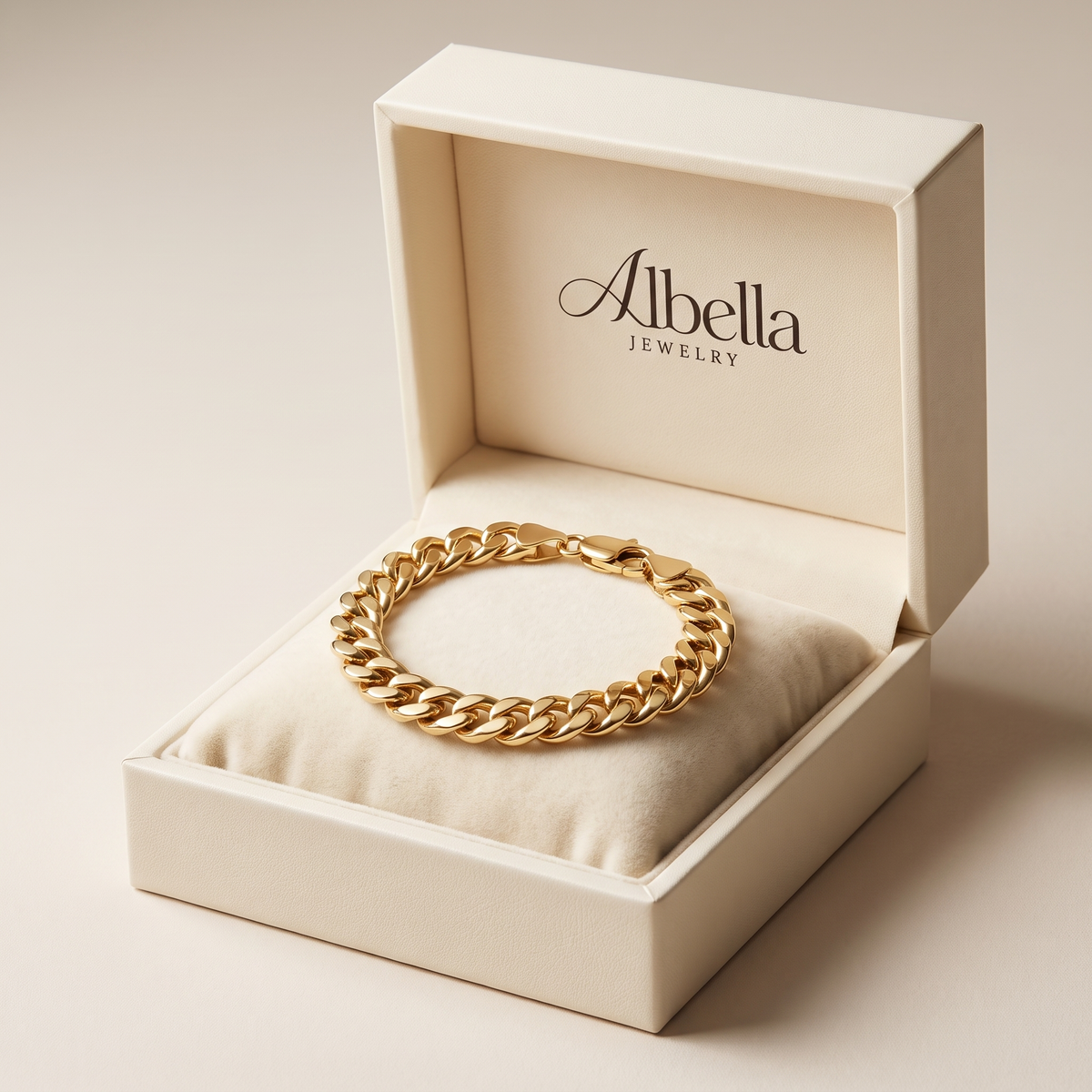 Classic Gold Cuban Bracelet in Albella Jewelry gift box