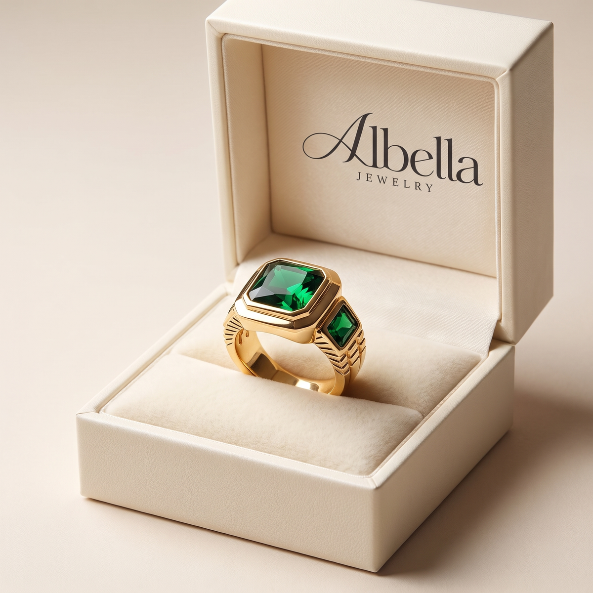 Emeric Valestone Ring in Albella Jewelry gift box