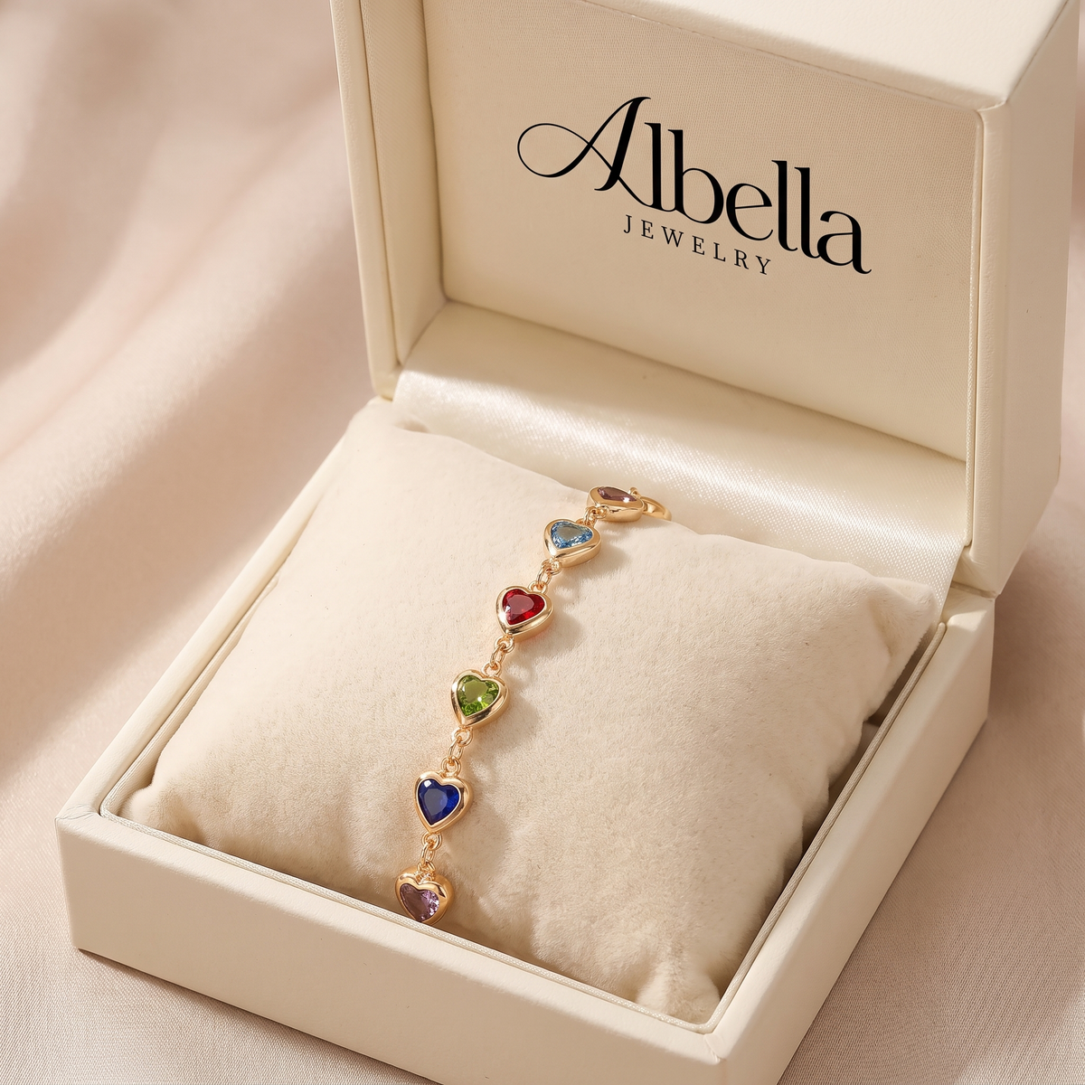 Heart-Shaped Statement Bracelet in Albella Jewelry gift box