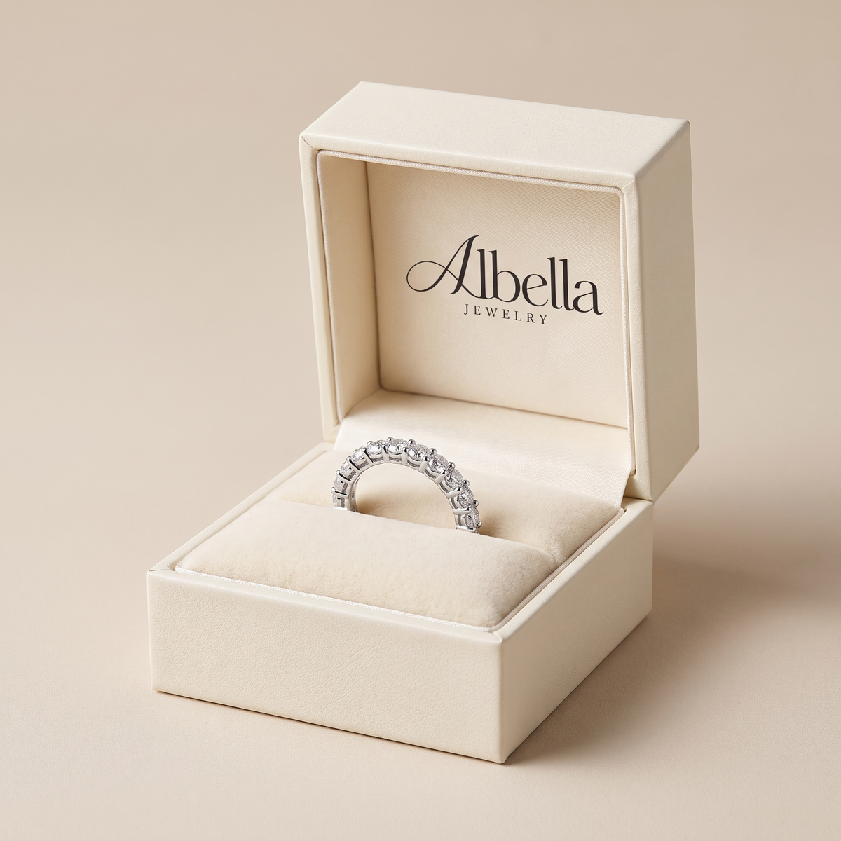 9-Stone Round Diamond Trellis Ring in Albella Jewelry gift box