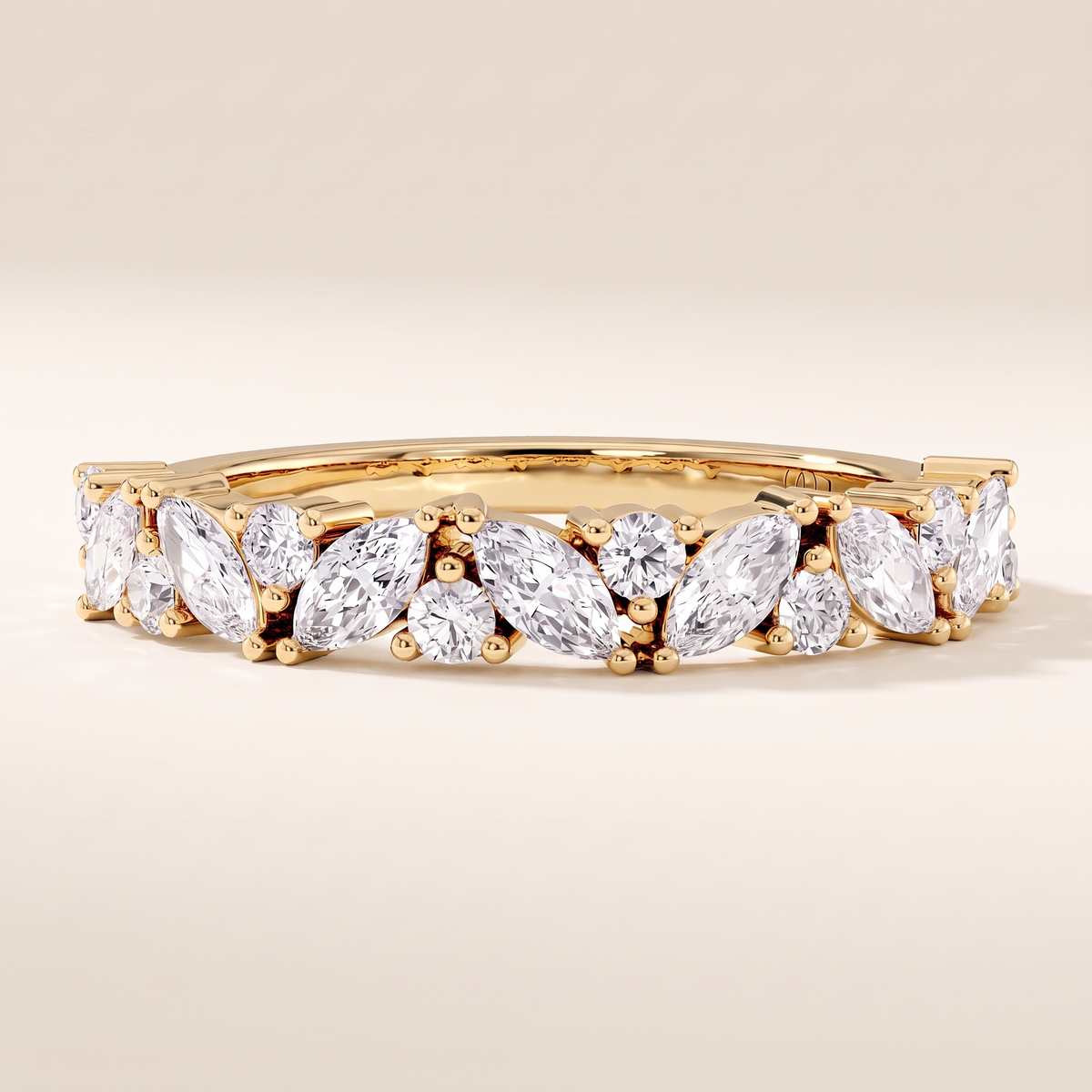 Marchesa Reale Diamond Band – gold