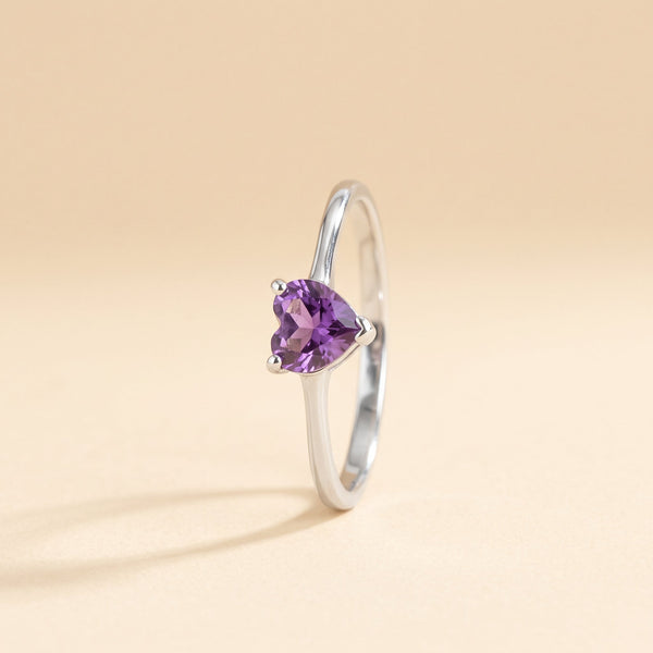 Dainty Heart Solitaire Ring