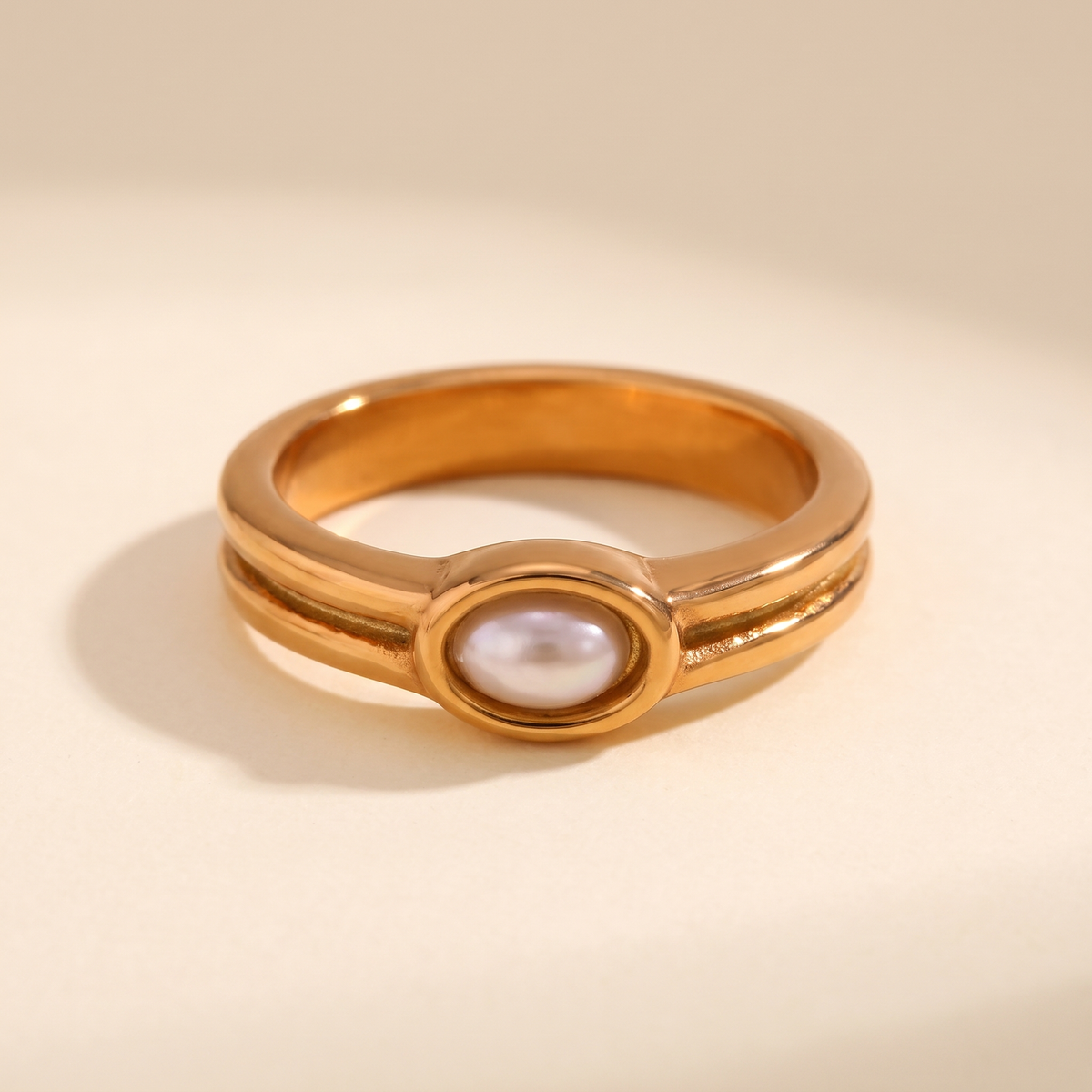 Lunara Pearl Ring – Gold – Albella Jewelry