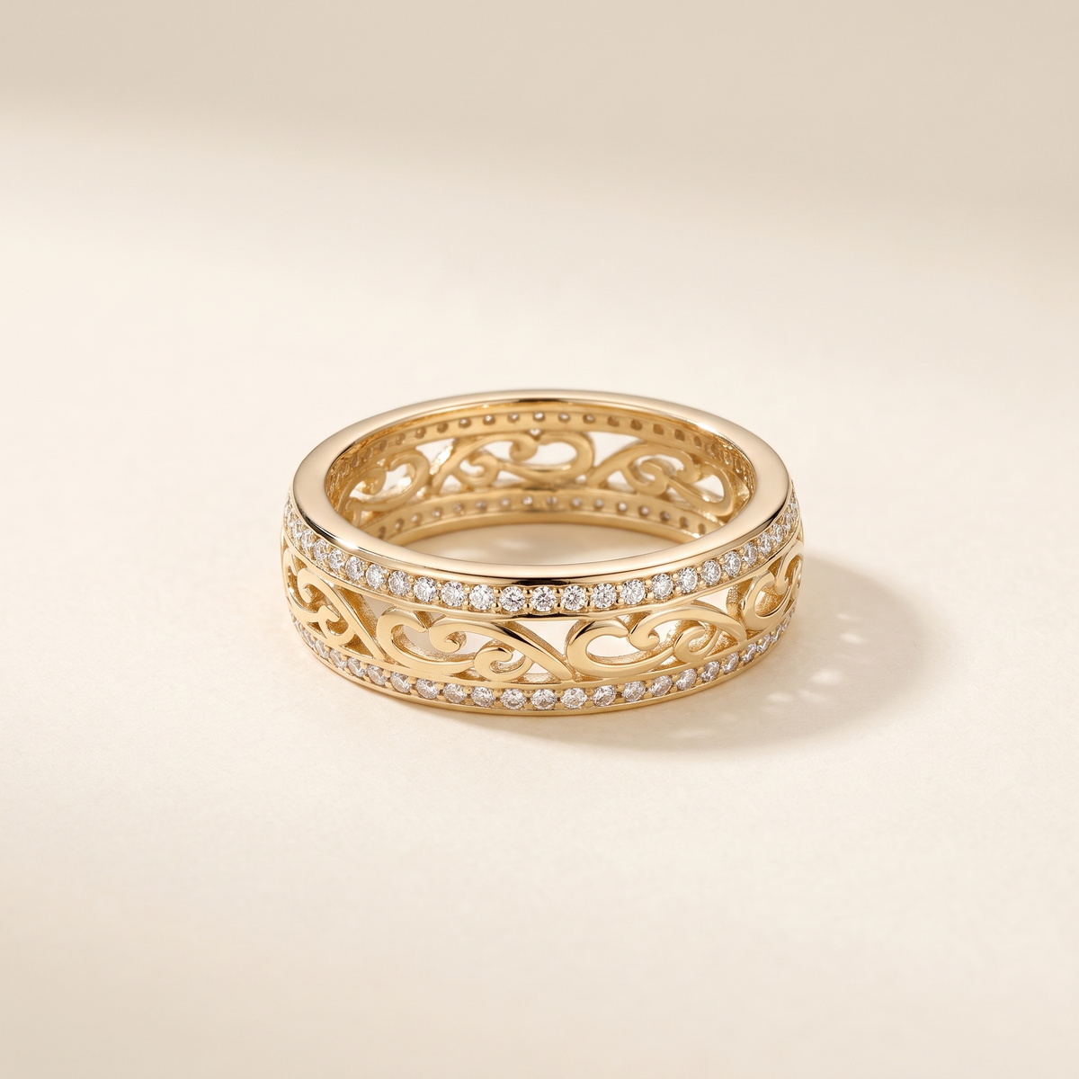 Brilliant Cutout Gold Ring – Gold – Albella Jewelry