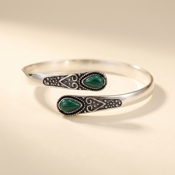 Vintage Emerald Bangle Bracelet – Silver – Albella Jewelry