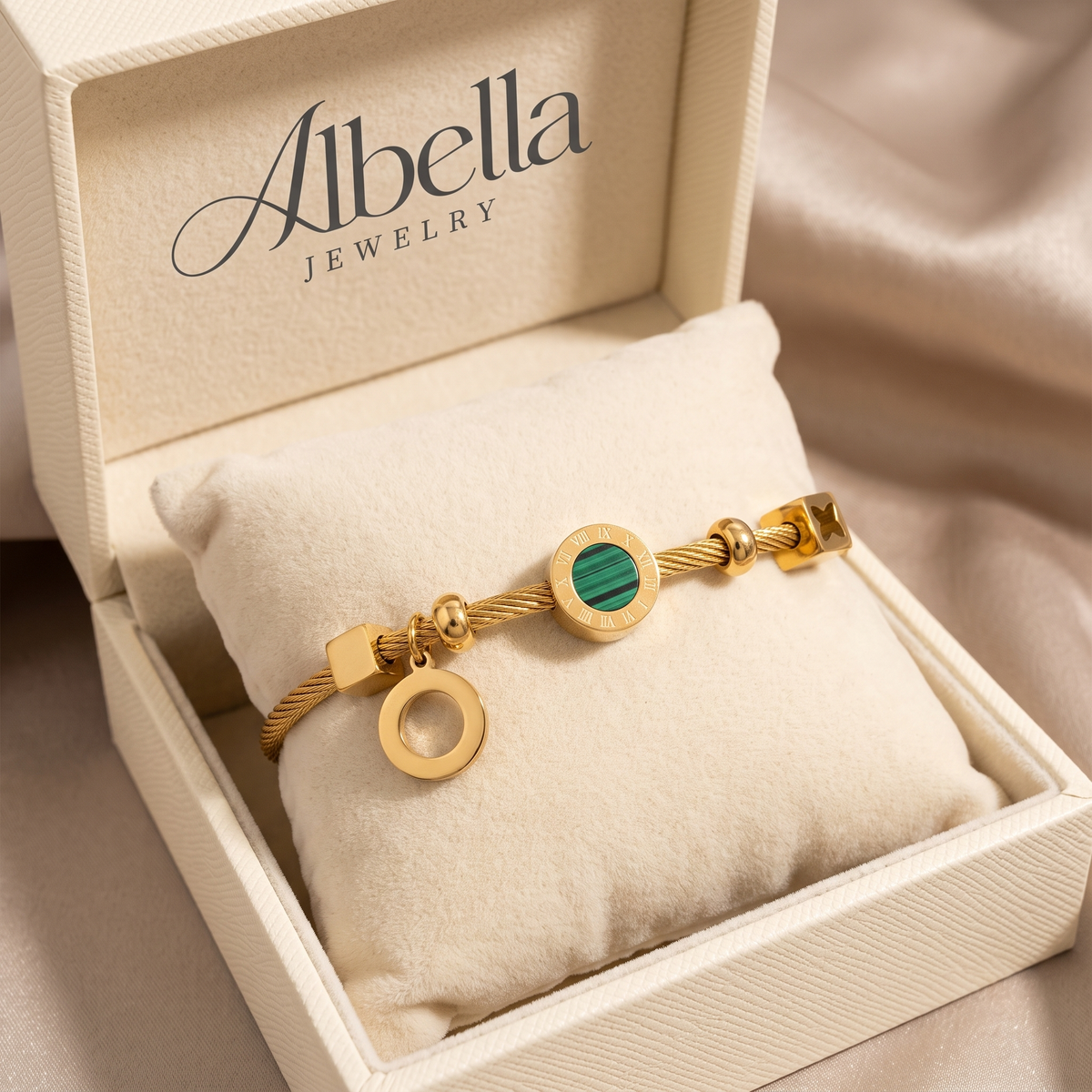 Emerance Gold Bracelet in Albella Jewelry gift box