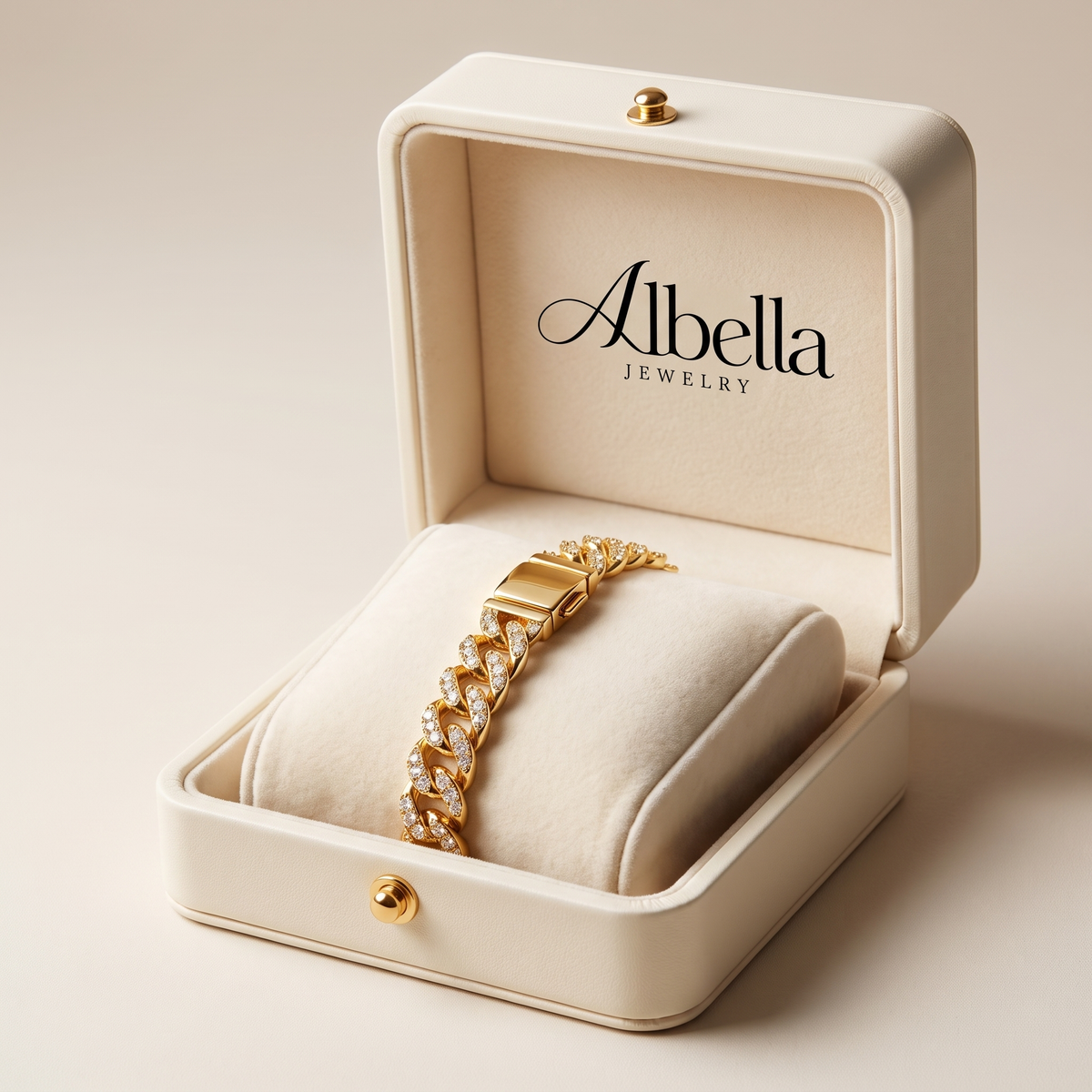 Pavé Cuban Bracelet in Albella Jewelry gift box