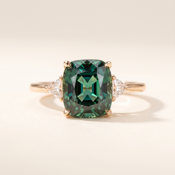 Vintage-Inspired Green Gemstone Ring – Albella Jewelry
