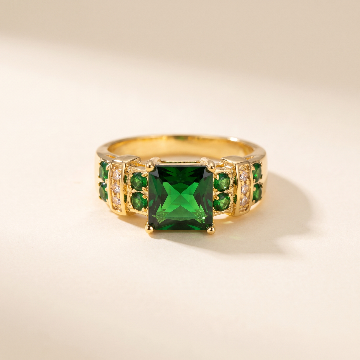 Exquisite Emerald Ring – Albella Jewelry