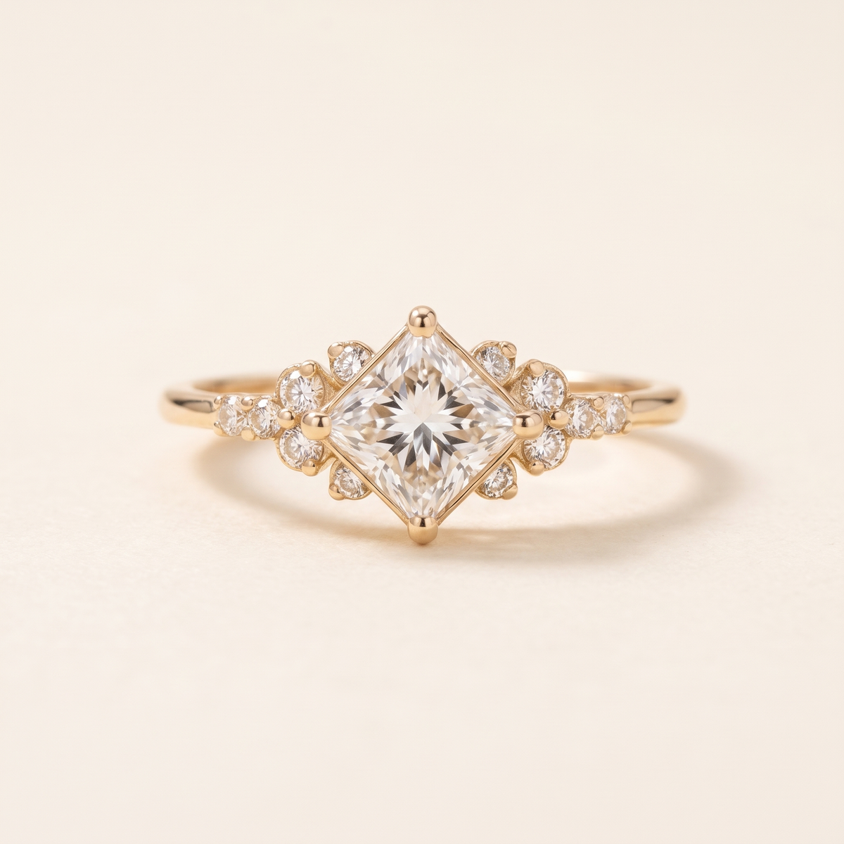 Chic Royal Elegance Ring – Albella Jewelry