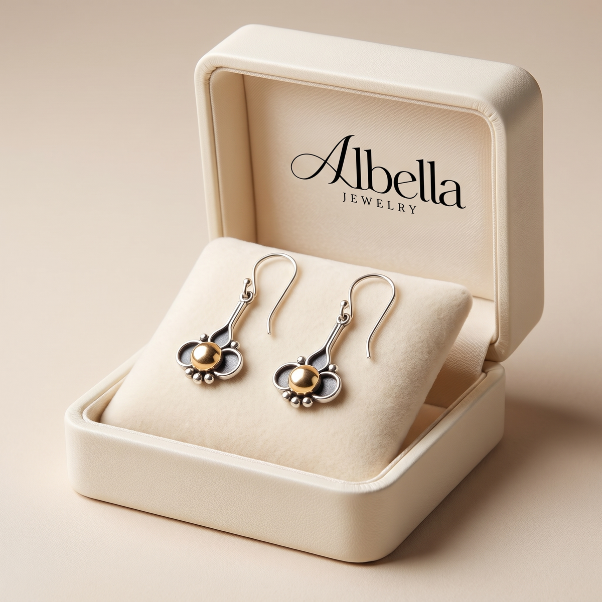 Elegant Silver Clover Earrings with Pearls in Albella Jewelry gift box
