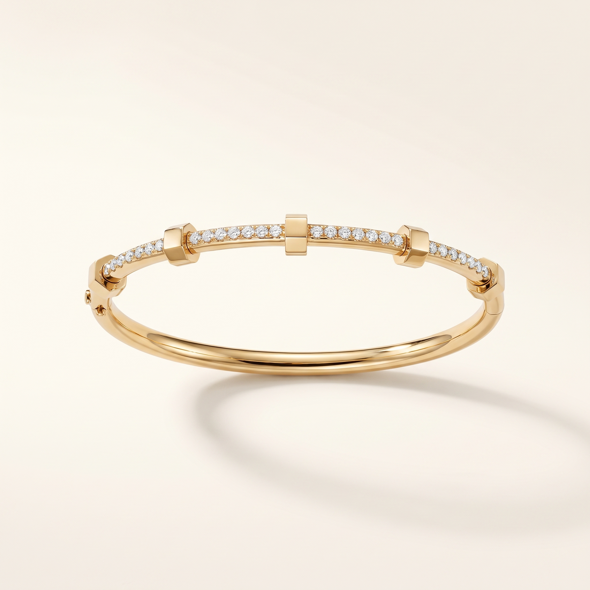 Chic Elegant Bracelet in Bright Gold – Albella Jewelry