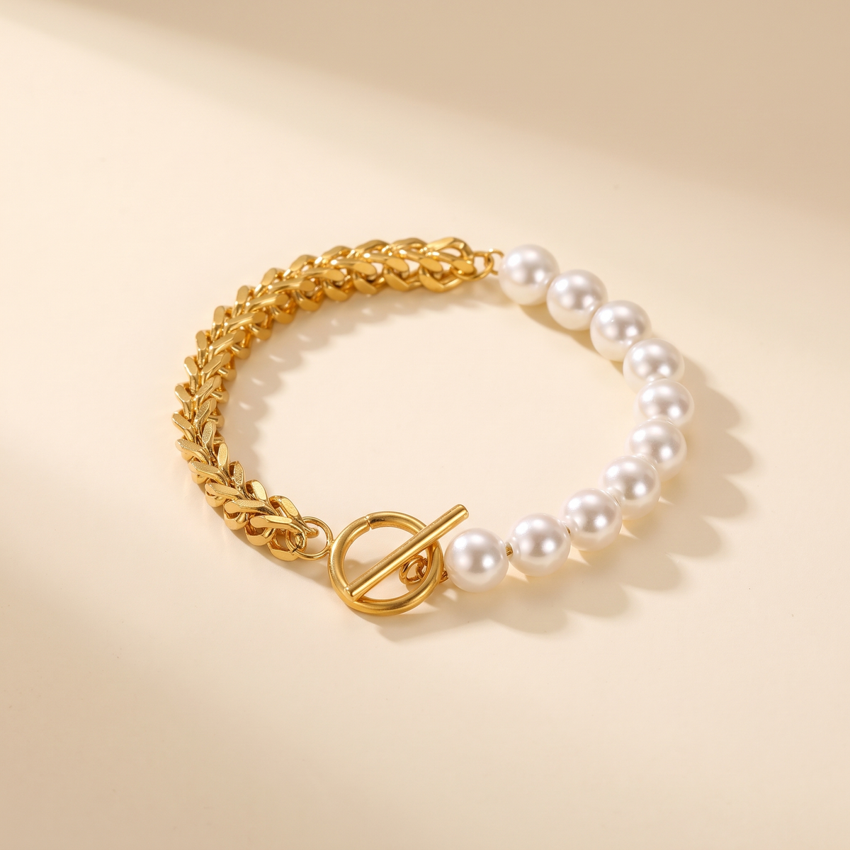 Elegant Gold Bracelet with Pearls – Albella Jewelry