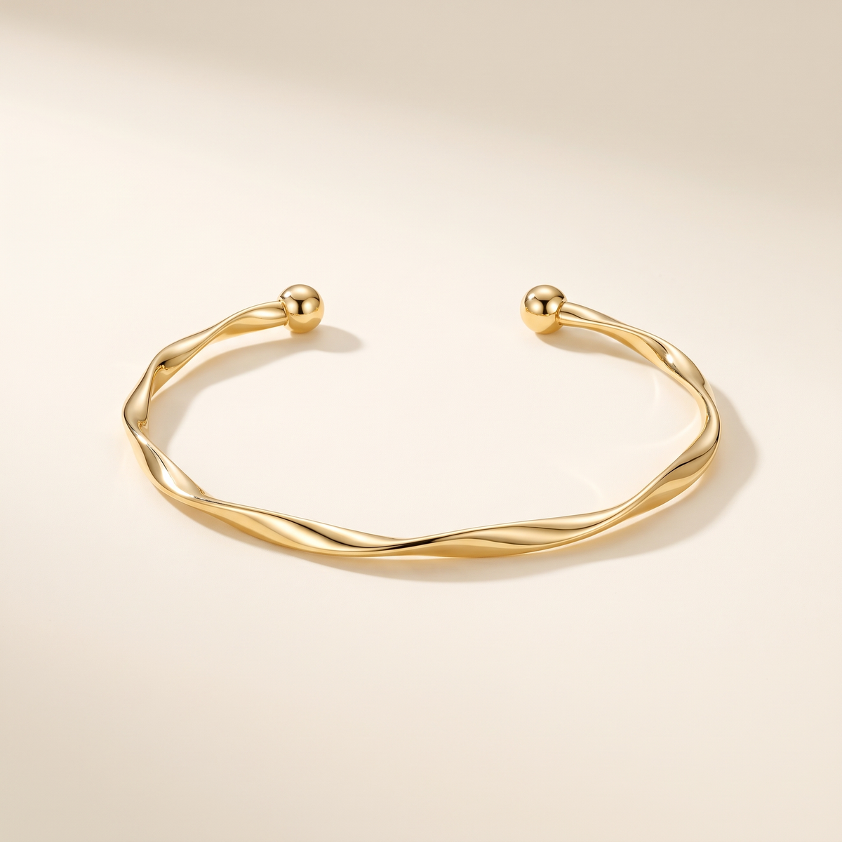 Elegant Gold Bracelet – Albella Jewelry