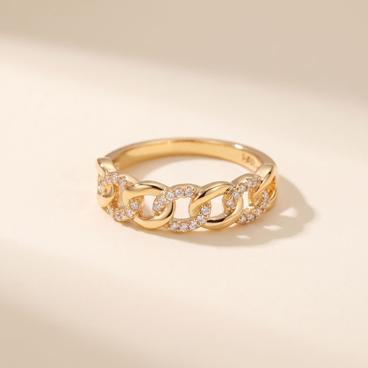Chic Gold Chain-Link Ring – Albella Jewelry