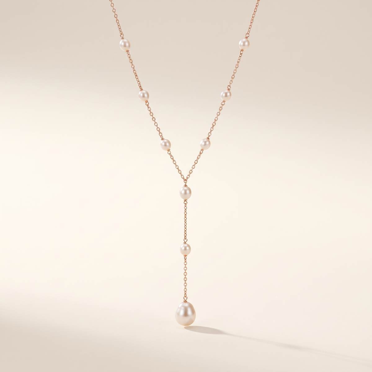 Elegant Vintage Necklace with Pendant and Pearls – Albella Jewelry