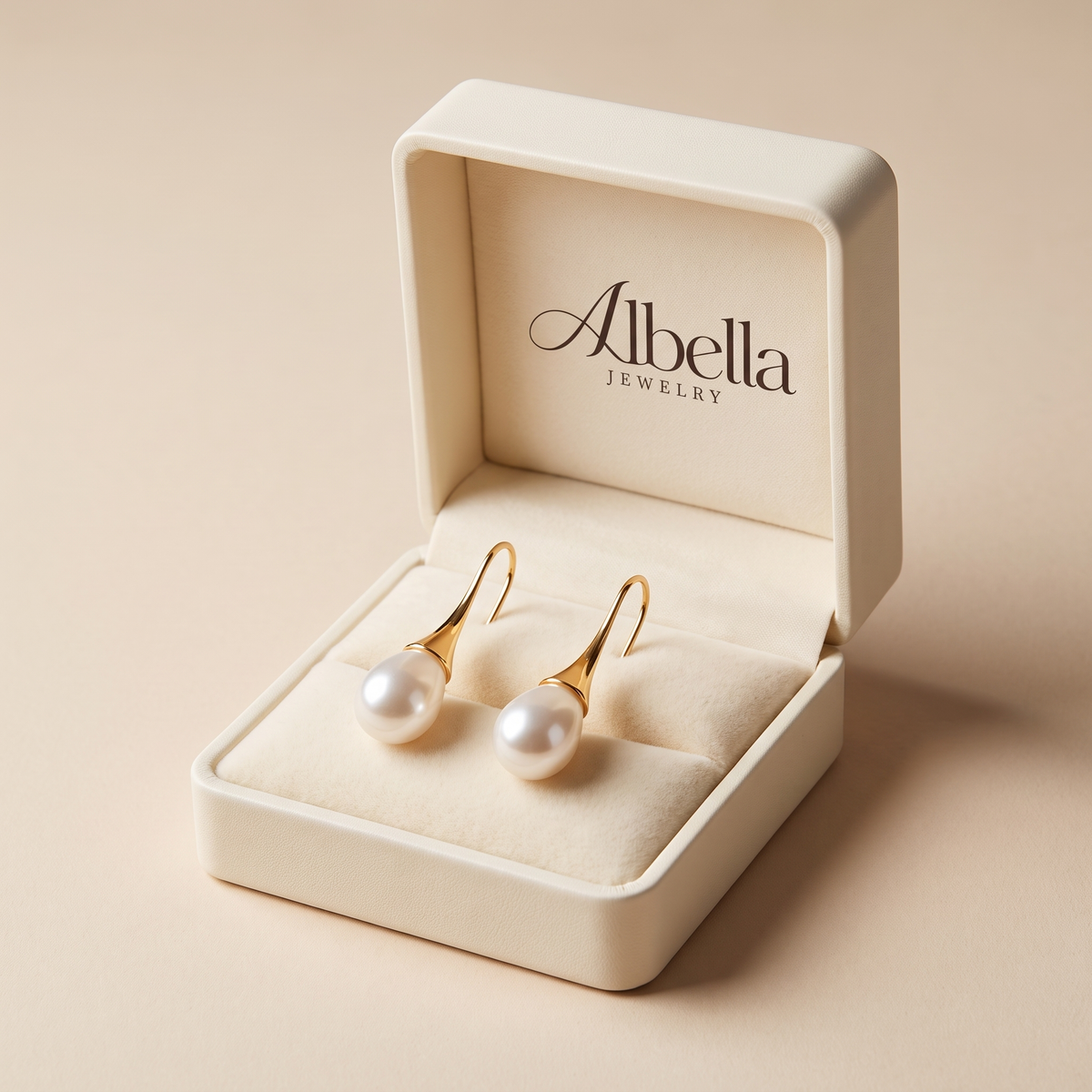 Helena Classic Pearl Earrings in Albella Jewelry gift box