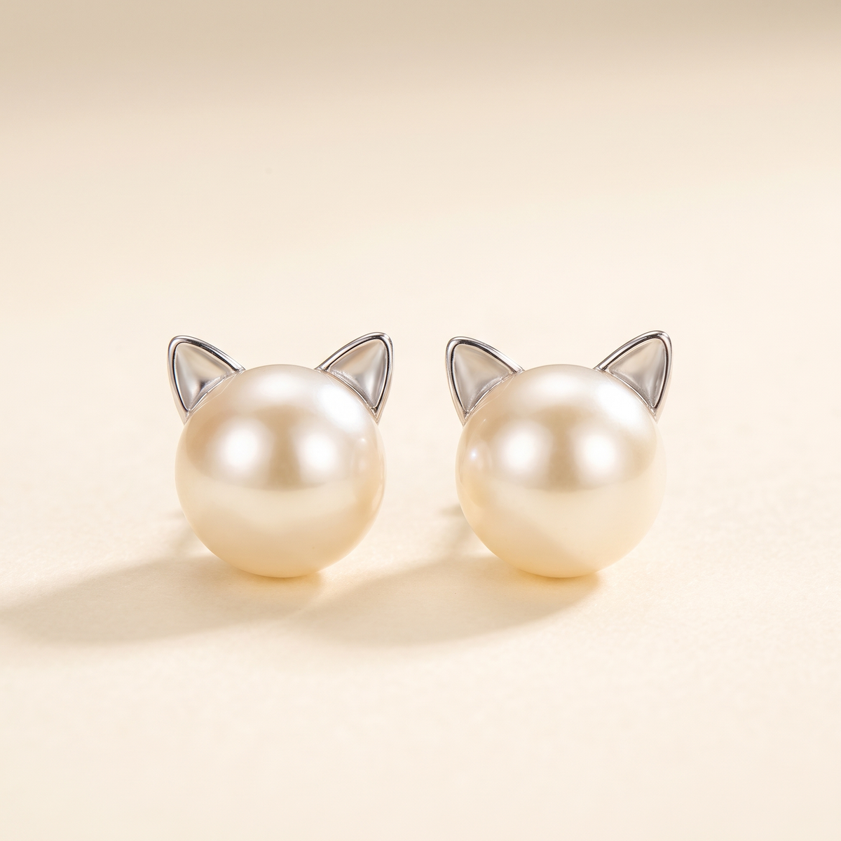 Sterling Silver Cat Pearl Stud Earrings – Albella Jewelry
