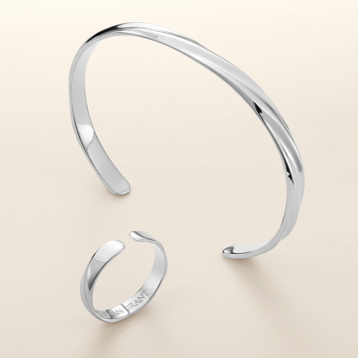 Twisted Unisize Set – Albella Jewelry