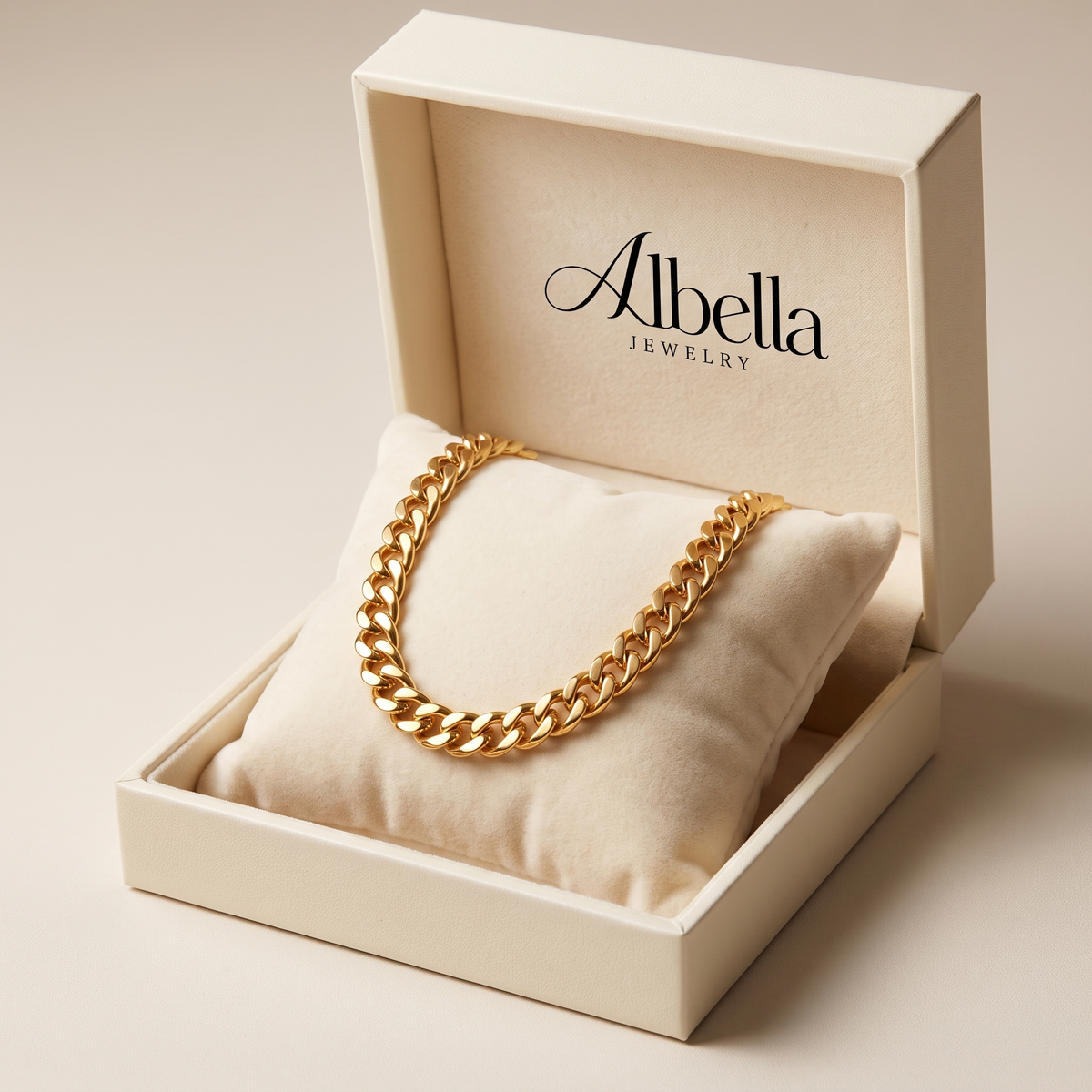 Elegant Chunky Cuban Necklace in Albella Jewelry gift box