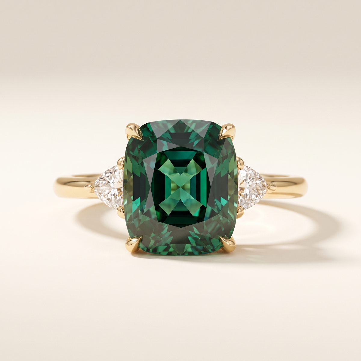 Vintage-Inspired Green Gemstone Gold Ring – Albella Jewelry