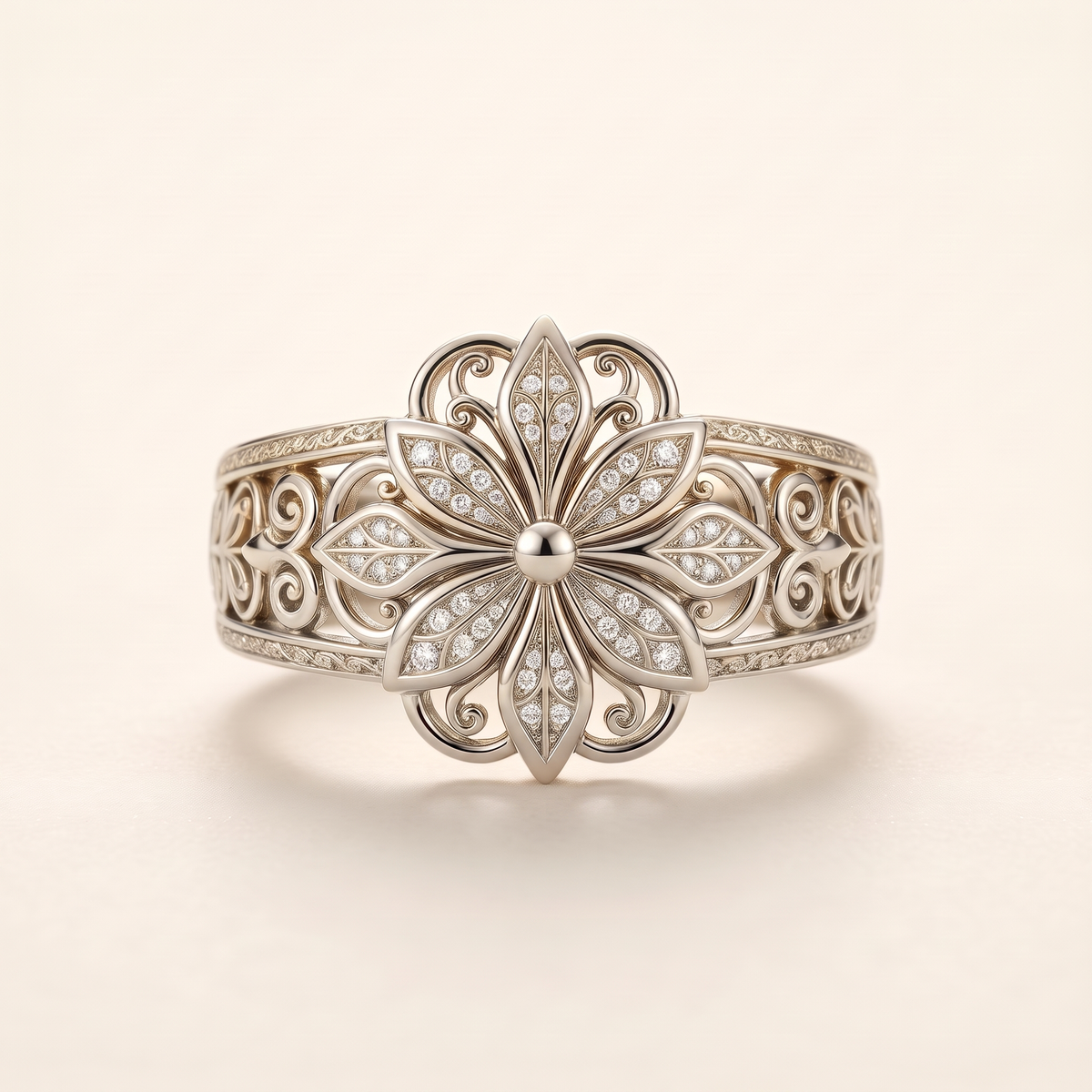Exotic Flower Zirconia Gold Ring – silver