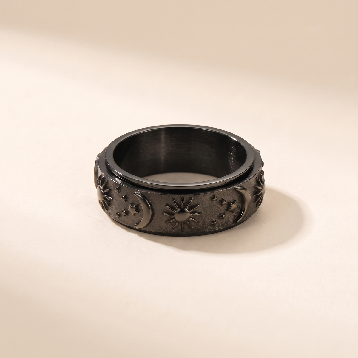 Sun Moon Star Fidget Spinner Band Ring – black