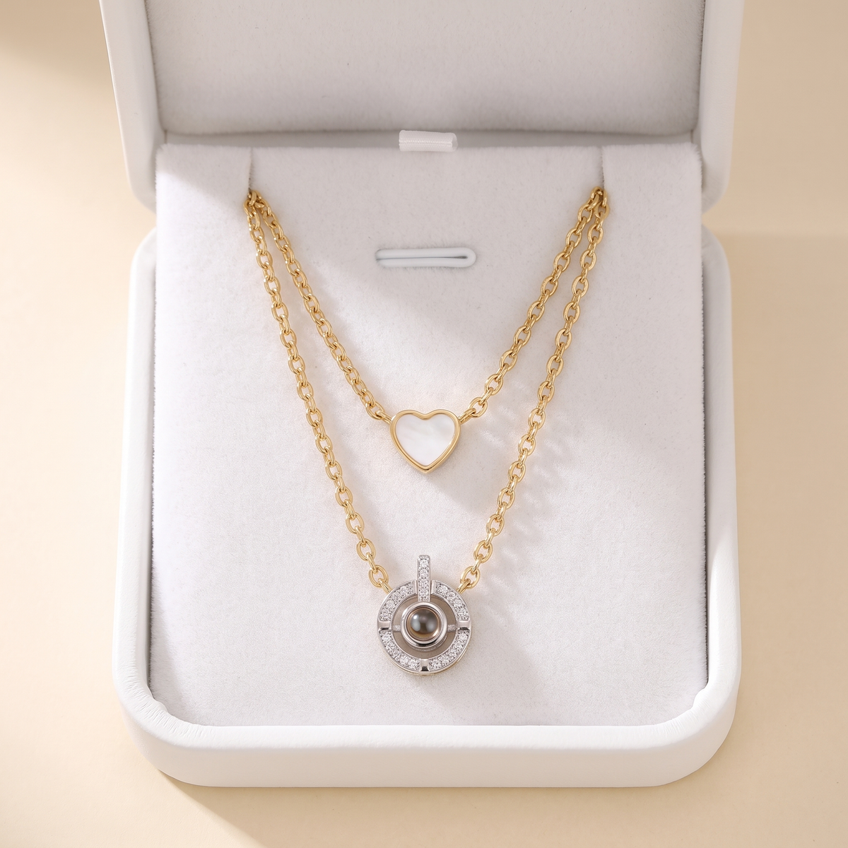 Elegant Jewelry Box – white