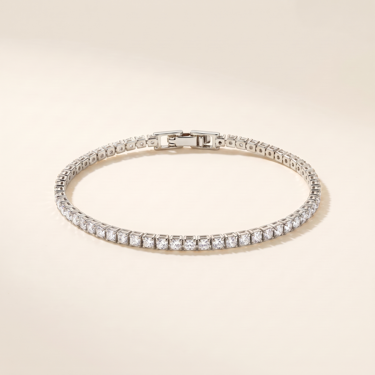 Sparkling Tennis Style Bracelet – silver