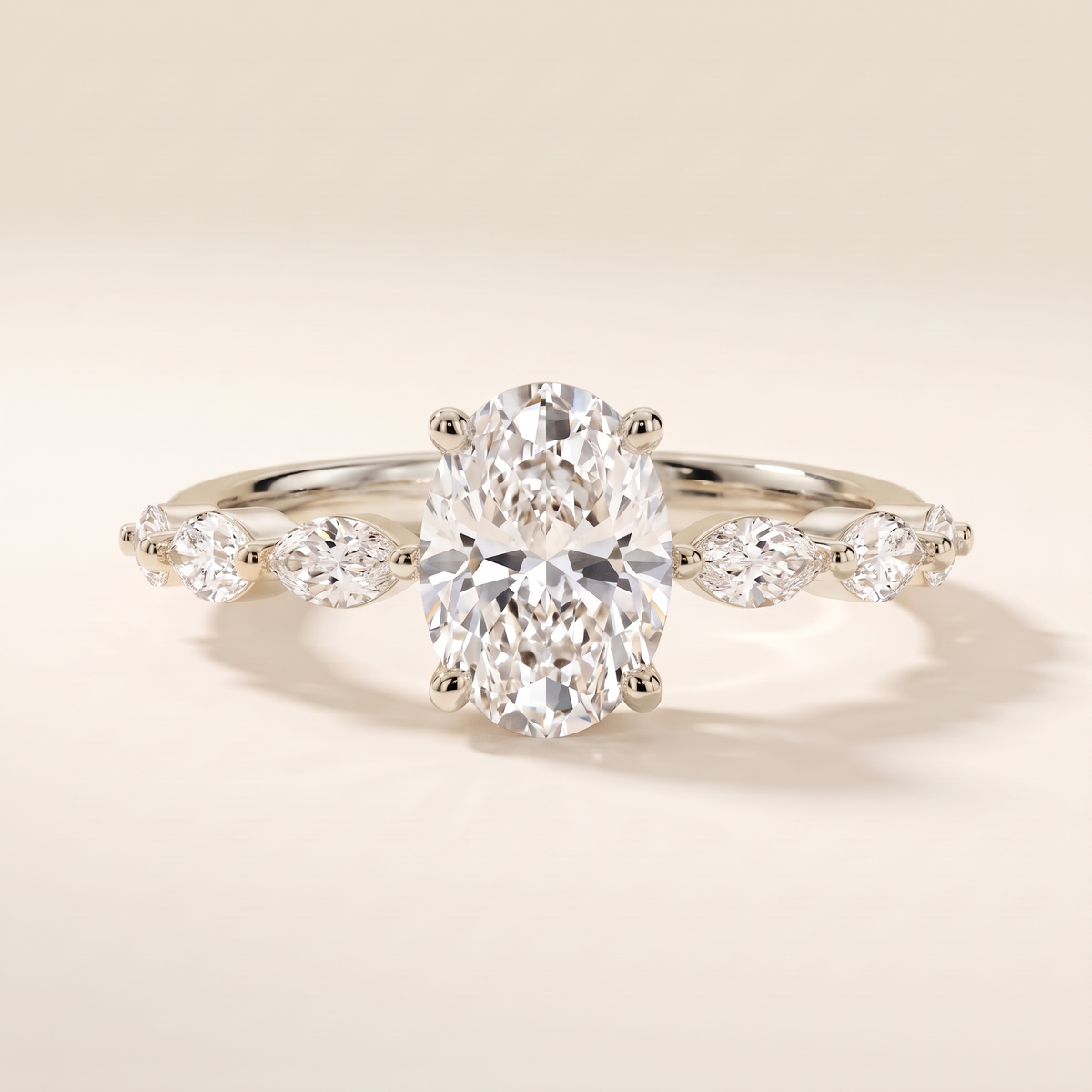 Elegant Aurora Statement Ring – silver